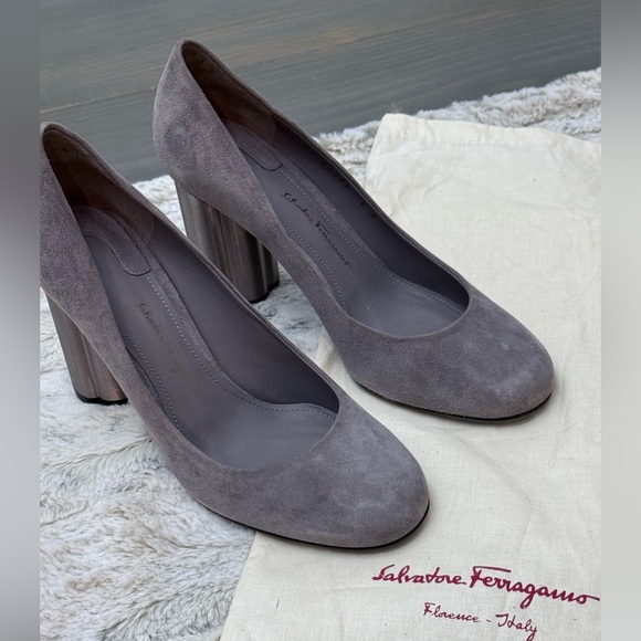 Salvatore Ferragamo Shoes - Ferragamo Grey suede leather “Lucca” pumps. Authentic. US Size 5.5